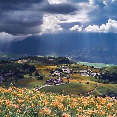 Story Inn City Hualien Extérieur photo